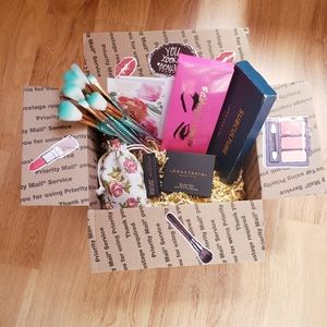 Mystery Beauty Box